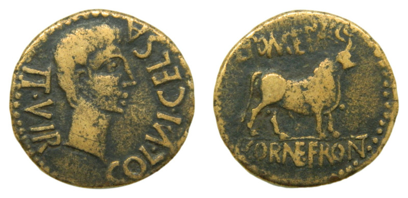 Celsa (Velilla de Ebro, Zaragoza). Octavio Augusto, triunviro. 36 aC- 27 dC. As....