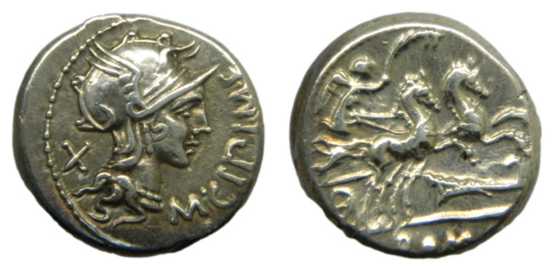 M. Cipius. 115-114 aC. Denario. Sear 166; Seaby Cipia 1. 4,1 gr. AR.
EBC