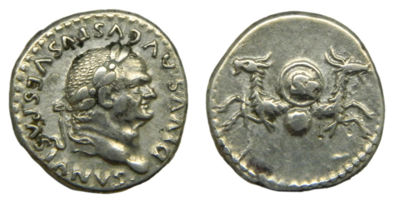 VESPASIANO, emperador divinizado. d. 79 dC. Denario. 3,1 gr. AR. Anv: DIVVS AVGV...
