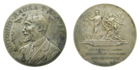 Medalla 1917. Antonio Maura y Montaner (1853-1925). Político. (RAH. 775 var. metal). Grabador: B. Maura. Golpes. 24,1 gr. AR. Ø 40 mm.
MBC