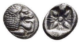 IONIA. Miletos.(Late 6th-early 5th centuries BC).Obol.

Obv : Head of lion left.

Rev : Stellate pattern within incuse square.
SNG Kayhan I 476-482.

...
