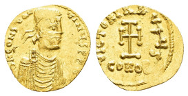 CONSTANS II.(641-668).Constantinople. Tremissis.

Obv : δ N CONSTANTINЧS P P AV.
Diademed, draped and cuirassed bust right.

Rev : VICTORIA AVGЧς / CO...