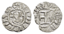 CILICIAN ARMENIA.Hetoum II.(1301-1303).Sis.Obol.

Obv : Crowned facing bust.

Rev : Lang cross with two bars; moon in second quadrant and star in thir...