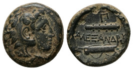 Kings of Macedon, Alexander III 'the Great'. Ae, 6.03 g 18.80 mm. 336-323 BC. Uncertain mint in Macedon.
Obv: Head of Herakles right, wearing lion ski...