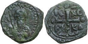 Antioch. Tancred, Regent (1101-1104, 1104-1112). AE Follis. D/ Bust of Tancred wearing turban and holding sword in right hand. R/ Cross pommetèe on fl...