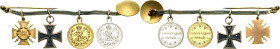 Miniaturen, Miniaturketten und Miniaturspangen
Miniaturkette mit 4 Auszeichnungen Deutsches Reich- Ehrenkreuz für Frontkämpfer mit Schwertern 1914/19...