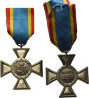 Orden deutscher Länder Mecklenburg-Strelitz
Kreuz für Auszeichnung im Kriege 1914, 2. Klasse Verliehen 1914/1918. Am Band für Kämpfer. Silber, 40 x 4...