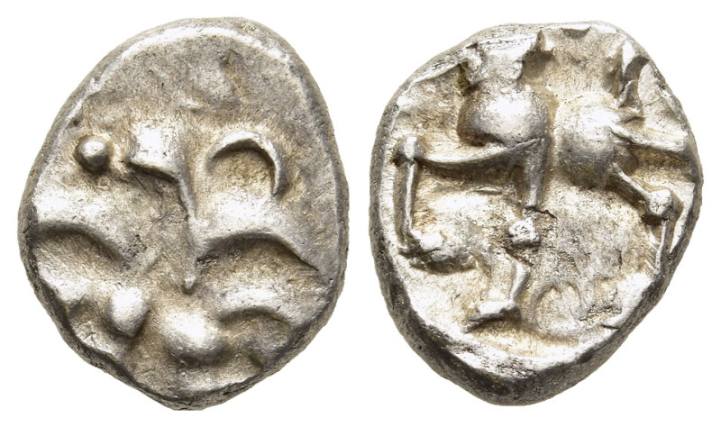CENTRAL EUROPE. Vindelici. Quinarius (1st century BC). "Büschelquinar" type.

Ob...