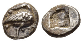 MACEDON. Eion. Diobol (Circa 500-480 BC).

Obv: Goose standing right, head left .
Rev: Incuse punch.

SNG ANS 272.

Condition: Very fine.

We...