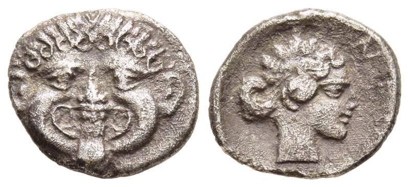  MACEDON. Neapolis. Hemidrachm (Circa 375-350 BC).

Obv: Facing gorgoneion.
Rev:...