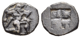 ISLANDS OFF THRACE. Thasos. Diobol (Circa 500 BC).

Obv: Satyr running right, while masturbating. 
Rev: Quadripartite incuse square.

SNG Oxford 3657;...