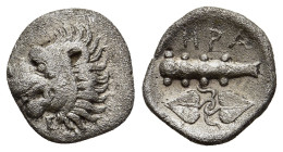 THESSALY. Herakleia Trachinia. Obol (Circa 370-350 BC).

Obv: Head of lion l., with mouth open and protruding tongue; below, Ε. 
Rev. HPA.
Club downwa...
