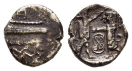 SAMARIA. "Middle Levantine" Series. Obol (Circa 375-333 BC).

Obv: Galley left; waves below.
Rev: Persian king fighting lion; gordic knot between. 

M...