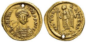ANASTASIUS I (491-518). Gold Solidus. Constantinople.

Obv: D N ANASTASIVS P P AVG. 
Helmeted and cuirassed bust facing slightly right, holding spear ...