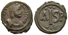 JUSTINIAN I (527-565). Ae 16 Nummi. Thessalonica.

Obv: Diademed, draped and cuirassed bust right.
Rev: Large I; flanked by A-SP, cross between two pe...