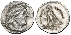EGIPTO. Ptolomeo I. Tetradracma (305-283 a.C.). R/ Águila a izq. sobre rayos, a izq. monograma. AR 13,4 g. COP-VIII 48 vte. BMC-VI, 21,63. Anv. erosio...