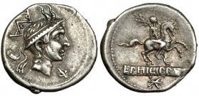 MARCIA. Denario (113-112 a.C.). A/ Cabeza de Filipo V de Macedonia a der. entre monograma de ROMA y F. R/ Estatua ecuestre, debajo flor; L. PHILIPPVS ...