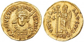 ÉPOCA DE AMALARICO A ATANAGILDO. Sólido a nombre de Justiniano I. MEC-Tipo 190. EBC-. Rara.