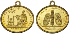 Medalla de distinción. 1820. A los Constitucionales. AE dorado 33,5 x 39,5 mm. MAP-498. EBC+.