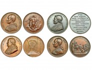 VATICANO. Lote de 4 medallas: Pío IX (2) y León XIII (2). AE 44 mm. Grabador: Bianchi. Todas diferentes. EBC+/ SC.