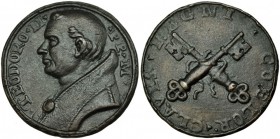 VATICANO. Medalla de restitución. Teodoro II. Realizada en la primera mitad del siglo XVIII. Grabador: G.B. Pozzo. R/ CLAVES.REGNI COELOR. AE fundido ...