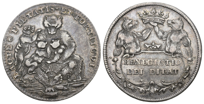 Bern O.J 
BERN Schulprämie 17.jh. Silber 11.8g Säugender Bär MH 90 vorzüglich...