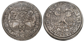 Zürich 1559
ZÜRICH, STADT Stampfer-Taler o.J. + MON. NO. THVRICENSIS. CIVITATIS. IMPERIALIS. Von Reichsapfel und Krone überhöhter Zürcher Wappenschil...