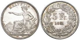 Schweiz 1851
SCHWEIZ. Eidgenossenschaft. 5 Franken 1851 A, Paris. 25.05 g. Divo 12. HMZ 2-1197b. Fast FDC