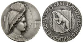 Langenthal 1931
BERN Silbermedaille 1931. Langenthal. Kantonalschützenfest. 16.35 g. Richter (Schützenmedaillen) 325a. Selten fast FDC