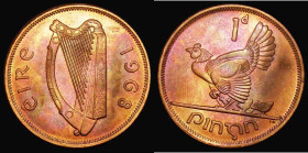Ireland Penny 1968 as S.6643 no body to second chick UNC and lustrous with a pleasing and colourful tone
Estimate: GBP 20 - 30