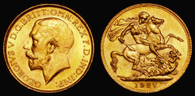 Sovereign 1927SA Marsh 291, S.4004 GEF and lustrous
Estimate: GBP 300 - 450