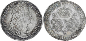 Louis XIV - Ecu aux 3 couronnes 1710 T (Nantes)

Argent - 30,45 grs - 41,5 mm
G.229
TTB

Rare ! Exemplaire agréable avec une belle patine grise.