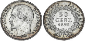 Louis-Napoléon Bonaparte - 50 centimes 1852 A (Paris)

Argent - 2,52 grs - 18 mm
F.185-1 / G.412
SUP/SUP+

Superbe exemplaire nettoyé. Une petite rayu...