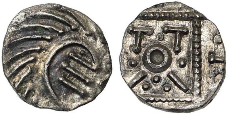 FRISE, AR sceat, vers 695-740. Série E. Type au "porc-épic". D/ T. dégénérée à d...