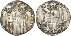 ITALIE, VENISE, Ranieri Zeno (1253-1268), AR grosso. D/ Saint Marc remettant un étendard au doge. R/ Le Christ trônant de f. Pap. 106, 1; Paolucci 19,...