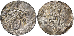 NEDERLAND, ZALTBOMMEL (?), AR denarius, na 1046. Imitatie van het Tielse type onder Hendrik III (1039-1056). Vz/ Gekroond hoofd v.v. met staf l. Kz/ I...