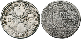 BRABANT, Duché, Philippe II (1555-1598), AR demi-écu de Bourgogne, 1567, Anvers. D/ Croix de Bourgogne, chargée d'un briquet, accostée de la date. R/ ...