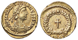 ROMANE IMPERIALI - Valentiniano III (425-455) - Tremisse (Costantinopoli) C. 49; RIC 2030 (AU g. 1,5) 
qSPL
