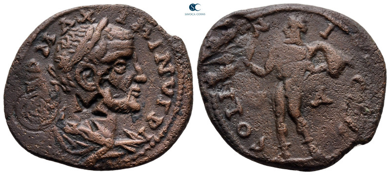 Cilicia. Ninika - Klaudiopolis. Maximinus I Thrax AD 235-238. 
Bronze Æ

28 m...