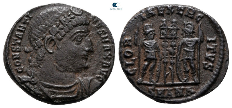 Constantine I the Great AD 306-337. Antioch
Follis Æ

17 mm, 2,80 g



ve...