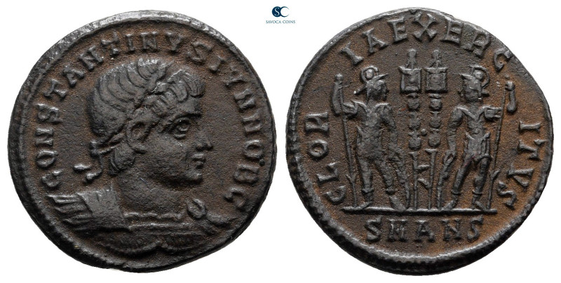 Constantine II, as Caesar AD 317-337. Antioch
Follis Æ

17 mm, 2,17 g



...