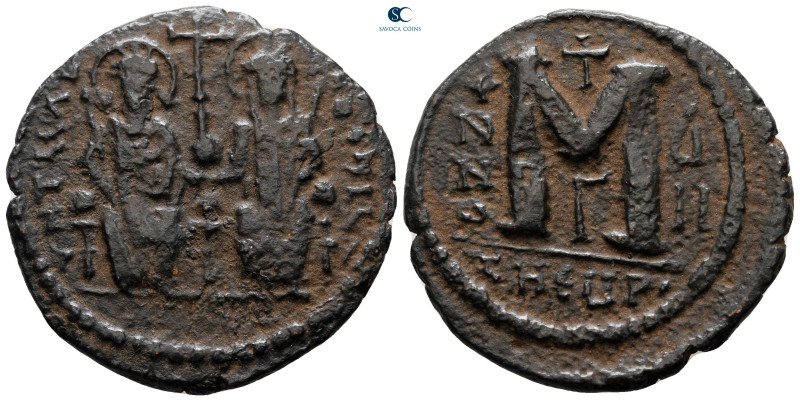 Justin II and Sophia AD 565-578. Theoupolis (Antioch)
Follis or 40 Nummi Æ

3...