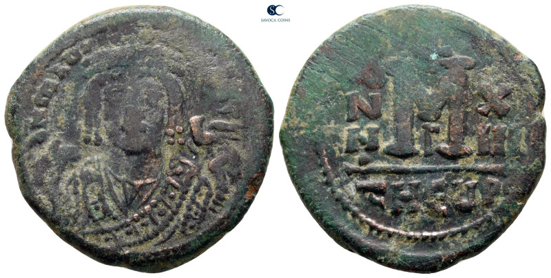 Maurice Tiberius AD 582-602. Theoupolis (Antioch)
Follis or 40 Nummi Æ

29 mm...