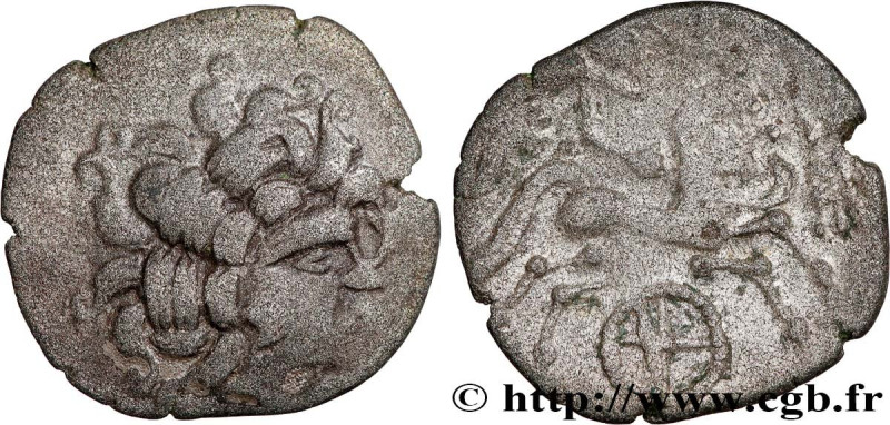 REDONES (Area of Rennes)
Type : Statère de billon, classe IV 
Date : c. 80-50 AC...