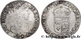 LOUIS XIV "THE SUN KING"
Type : Écu de Navarre à la mèche longue 
Date : 1656 
Mint name / Town : Saint-Palais 
Metal : silver 
Millesimal fineness : ...