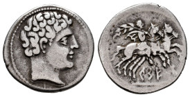 Kese. Denarius. 220-200 BC. Tarragona. (Abh-2265). Anv.: Male head right. Rev.: Horseman right, holding palm, leading a second horse, iberian legend K...
