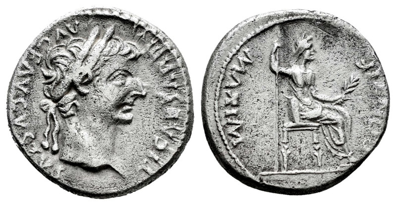 Tiberius. Denarius. 14-37 AD. Lugdunum. (Ric-30). (Bmcre-48). (Seaby-16a). Anv.:...