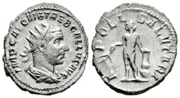 Trebonianus Gallus. Antoninianus. 235 AD. Rome. (Ric-IV 32). (Rsc-20). Anv.: IMP CAE C VIB TREB GALLVS AVG, radiate, draped and cuirassed bust to righ...