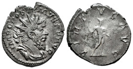 Postumus. Antoninianus. 262-263 AD. Trier. (Ric-V 2,93). (Rsc-419a). Anv.: IMP C POSTVMVS P F AVG, radiate, draped and cuirassed bust to right. Rev.: ...
