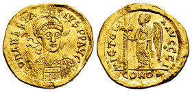 Anastasius I. Solidus. 491-498 AD. Constantinople. (MIBE-4a). (Doc-4b). (Sear-3). Anv.: D N ANASTASIVS P P AVG, helmeted, diademed and cuirassed bust ...